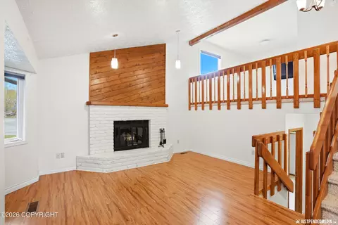Living - 9703 Newhaven Loop, Anchorage, AK 99507 photo 2 of 4