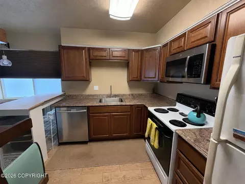 6313 E 32nd Ave, Anchorage, AK 99504 photo 15