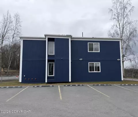 6313 E 32nd Ave, Anchorage, AK 99504