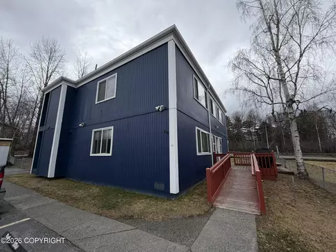 6313 E 32nd Ave, Anchorage, AK 99504 photo 2