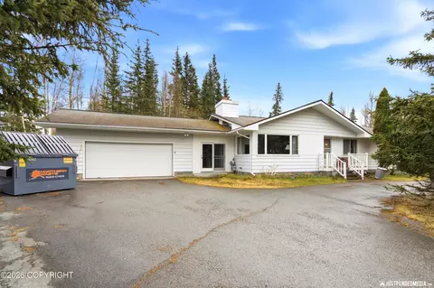 11901 Hillside Dr, Anchorage, AK 99507