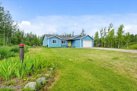 4008 S Preston Hills Dr, Wasilla, AK 99654