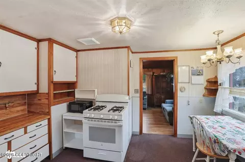 Kitchen - 5631 E 115th Ave, Anchorage, AK 99516 photo 1 of 5