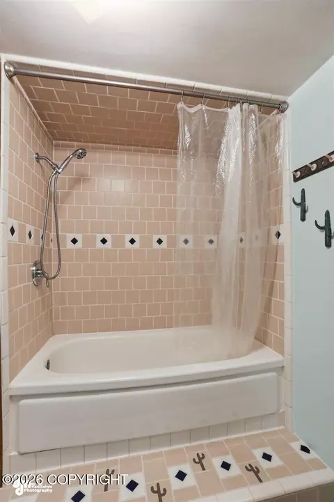 Bath - 5631 E 115th Ave, Anchorage, AK 99516 photo 6 of 6