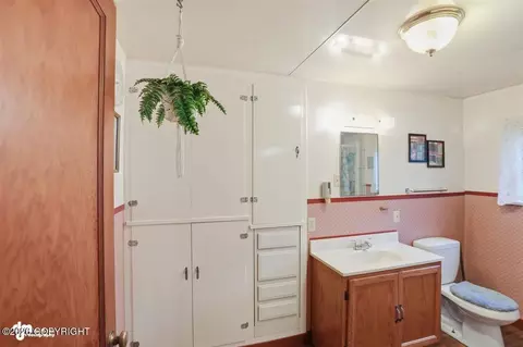Bath - 5631 E 115th Ave, Anchorage, AK 99516 photo 2 of 6