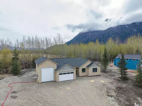 5971 S Gates St, Palmer, AK 99645