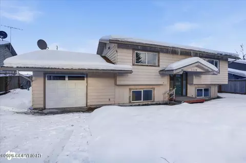 Exterior - 7339 E 17th Ave, Anchorage, AK 99504 photo 2 of 4