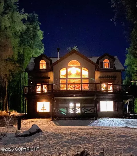12887 N Michigan St, Willow, AK 99688