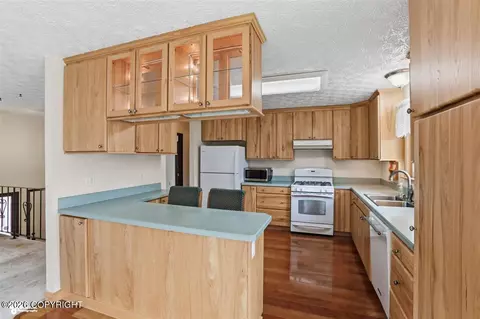 17639 Kantishna Dr, Eagle River, AK 99577 photo 9