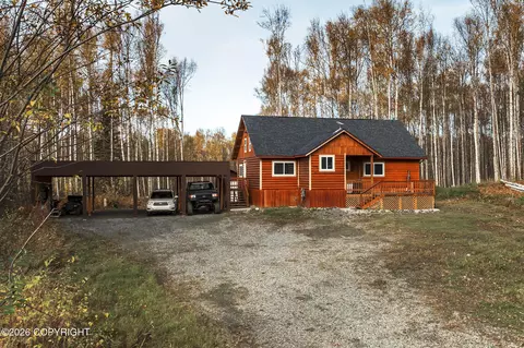 2196 N Anthony Rd, Houston, AK 99623