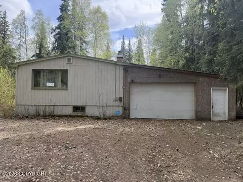 3045 Taxilane A, North Pole, AK 99705
