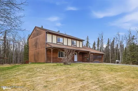 37810 Midway Dr, Sterling, AK 99672