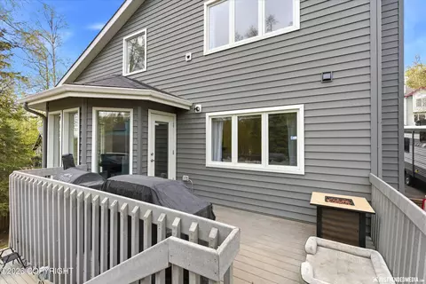Exterior - 11027 Kaskanak Dr, Eagle River, AK 99577 photo 13 of 19