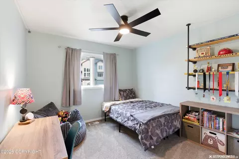 Bedroom - 11027 Kaskanak Dr, Eagle River, AK 99577 photo 6 of 6