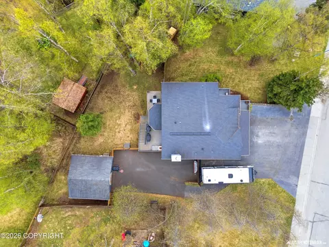 View/Area - 11027 Kaskanak Dr, Eagle River, AK 99577 photo 2 of 6