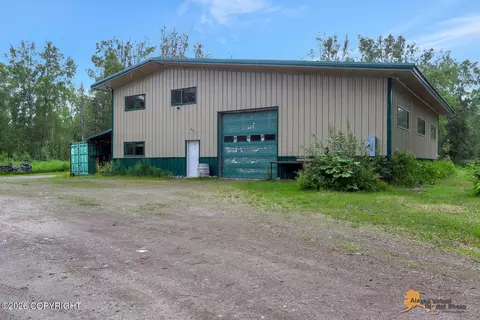15120 E Mercedes Dr, Talkeetna, AK 99676