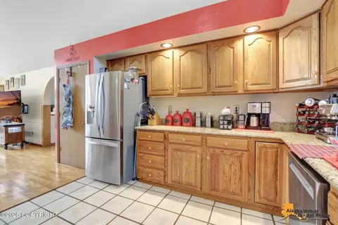 Kitchen - 2051 E Fairview Loop, Wasilla, AK 99654 photo 5 of 8