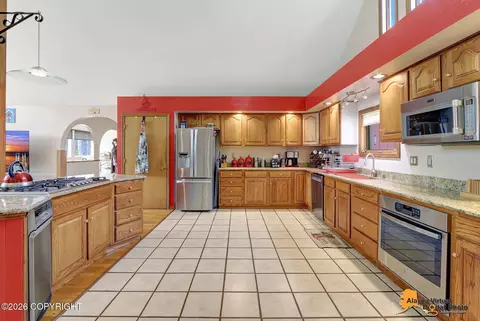 Kitchen - 2051 E Fairview Loop, Wasilla, AK 99654 photo 3 of 8
