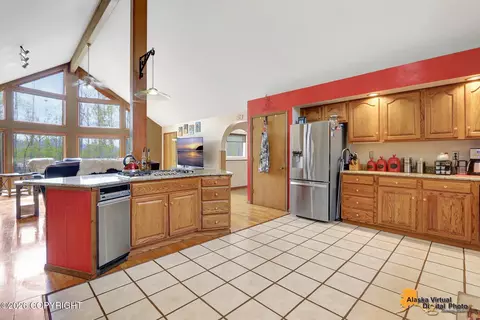 Kitchen - 2051 E Fairview Loop, Wasilla, AK 99654 photo 6 of 8