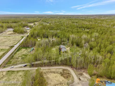 View/Area - 2051 E Fairview Loop, Wasilla, AK 99654 photo 4 of 12