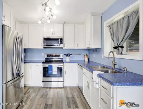 259 Bunn St, Anchorage, AK 99508 photo 10