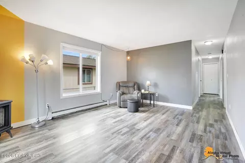 259 Bunn St, Anchorage, AK 99508 photo 3