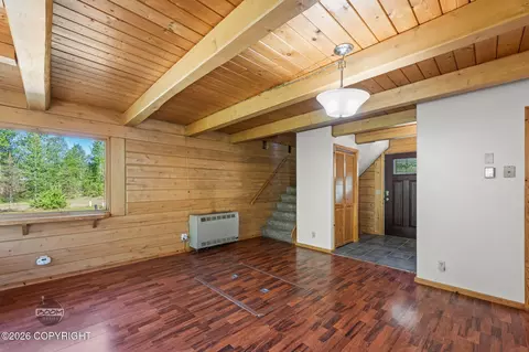 Living - 481 E Ravenswood Loop, Wasilla, AK 99654 photo 1 of 1