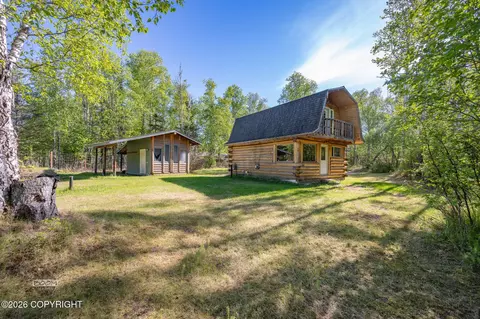 Exterior - 481 E Ravenswood Loop, Wasilla, AK 99654 photo 2 of 16