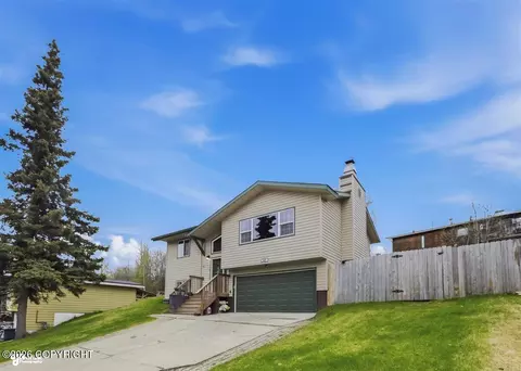 827 Norman St, Anchorage, AK 99504