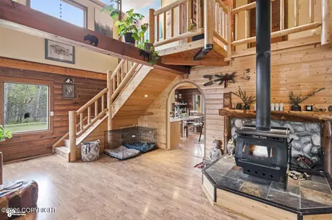 3555 N Mars Ave, Palmer, AK 99645