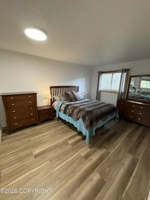 315 Krane Dr # 4, Anchorage, AK 99504