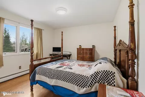 Bedroom - 10228 Donald Pl, Eagle River, AK 99577 photo 3 of 7
