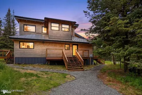 1125 Quinalt Ave, Homer, AK 99603