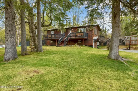12301 Tracy Rd, Anchorage, AK 99516