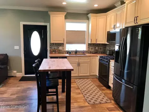 4050 W 89th Ct, Anchorage, AK 99502