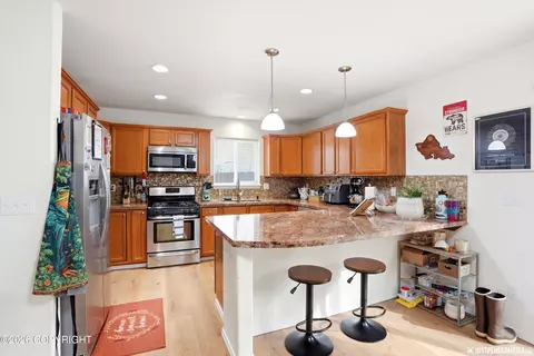 Kitchen - 17427 Rachel Ave, Eagle River, AK 99577 photo 1 of 4
