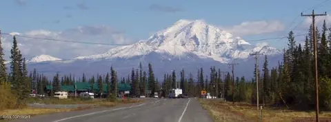 L22 B4 Willow Lake, Copper Center, AK 99573