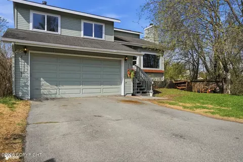 2004 Misty Meadows Dr, Anchorage, AK 99502