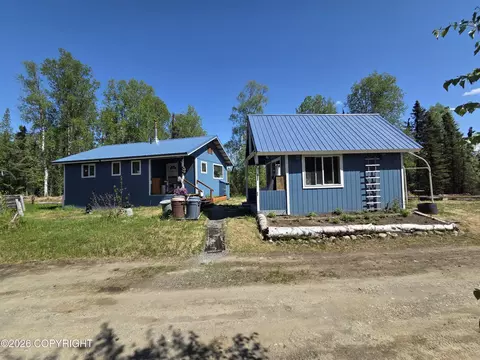16457 E Sunshine Dr, Talkeetna, AK 99676