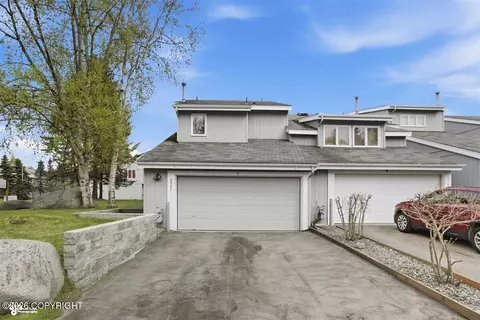 2945 Brittany Dr, Anchorage, AK 99504