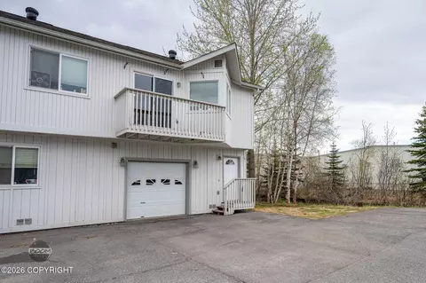 7426 Meadow St # 7H, Anchorage, AK 99507