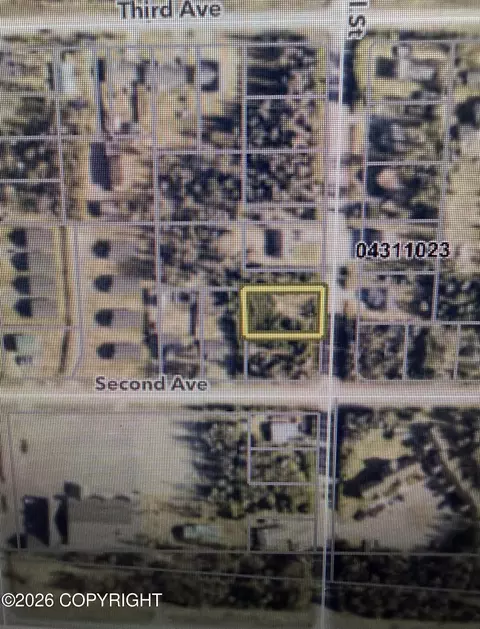 203 N Gill St, Kenai, AK 99611