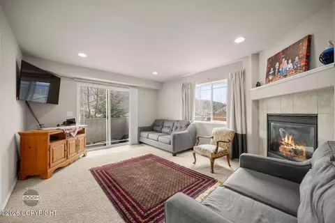 Living - 20730 Mountainside Dr, Eagle River, AK 99577 photo 5 of 6