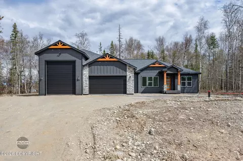 11762 E Fig Cir, Palmer, AK 99645