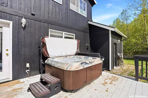 Exterior - 13543 Konrad Cir, Eagle River, AK 99577 photo 5 of 8