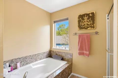 Bath - 13543 Konrad Cir, Eagle River, AK 99577 photo 4 of 5