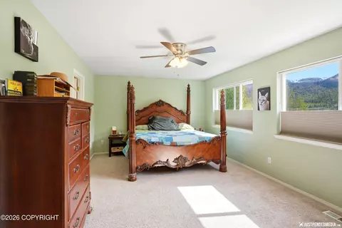 Bedroom - 13543 Konrad Cir, Eagle River, AK 99577 photo 5 of 6