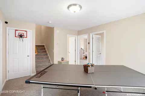 Entry Way - 20646 Icefall Dr, Eagle River, AK 99577 photo 4 of 4