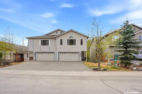 20646 Icefall Dr, Eagle River, AK 99577