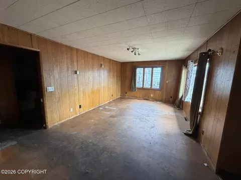 Living - 2337 E 86th Ct, Anchorage, AK 99507 photo 1 of 2